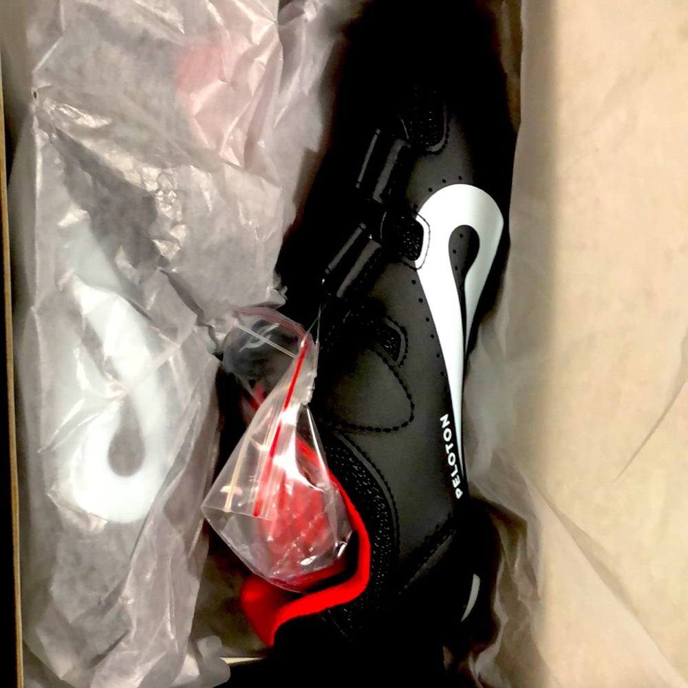 NB peloton cycling shoes